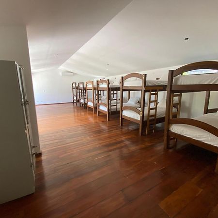 Casa Aura: Beachfront Premium Hostel Tamarindo Dış mekan fotoğraf